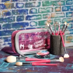 The Prince's Trust Women Of Marvel 12 Piece Makeup Brush, Mirror And Bag Set By Aishah Aziz 14 The Prince's Trust Women Of Marvel 12 Piece Makeup Brush, Mirror And Bag Set By Aishah Aziz -Wonder Toy Shop 427272717083 2