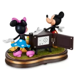 Mickey And Minnie Light-Up And Sound Living Magic Disney100 Eras Figurine -Wonder Toy Shop 465053670844 7